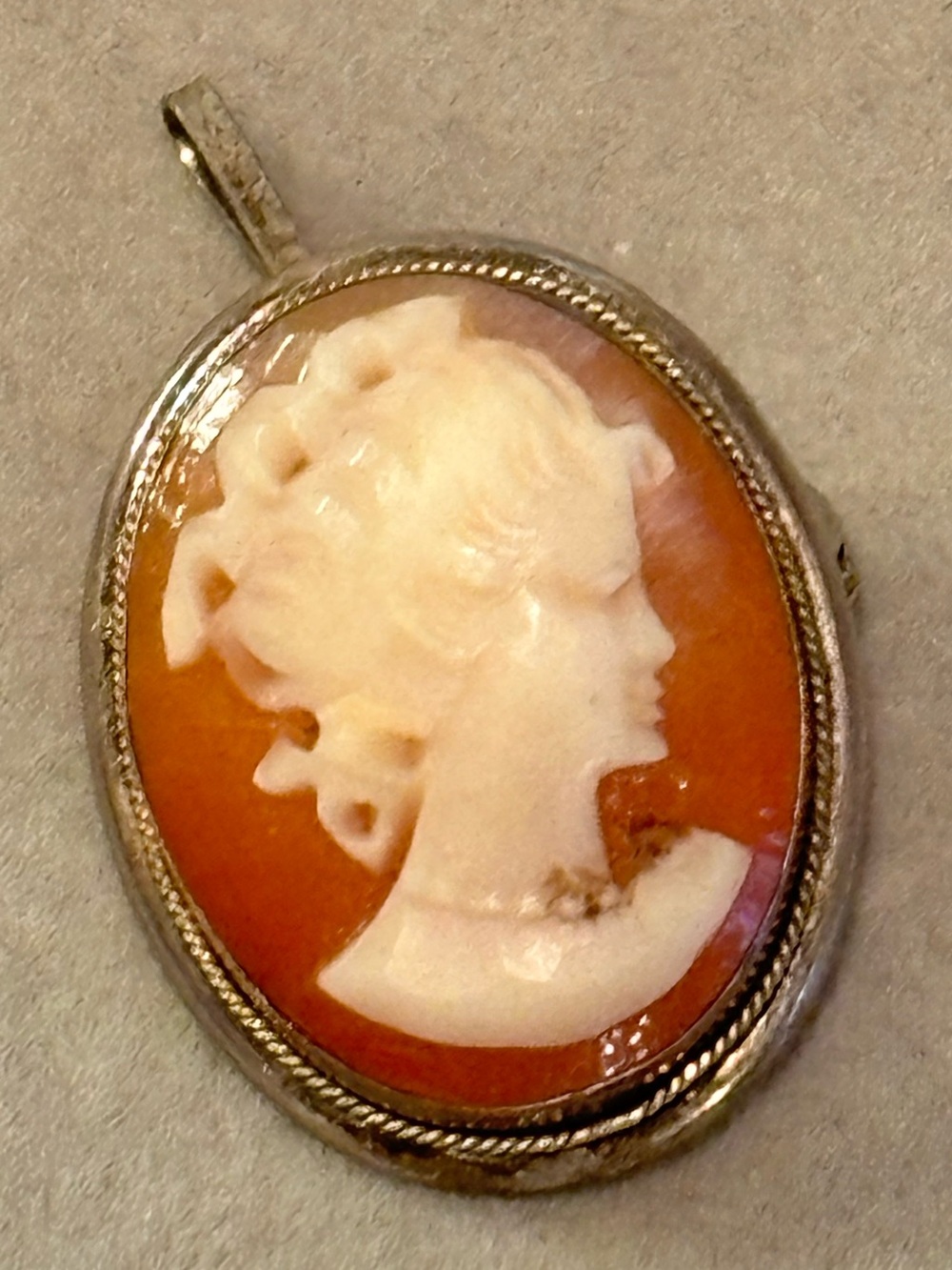 Vintage 800 Silver Shell Cameo Brooch Pendant Hand Carved Lady Portrait - Picture 1 of 4